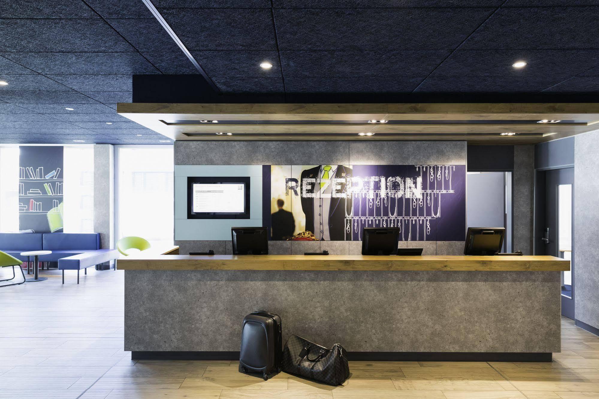 Ibis Budget Zurich Airport Hotel