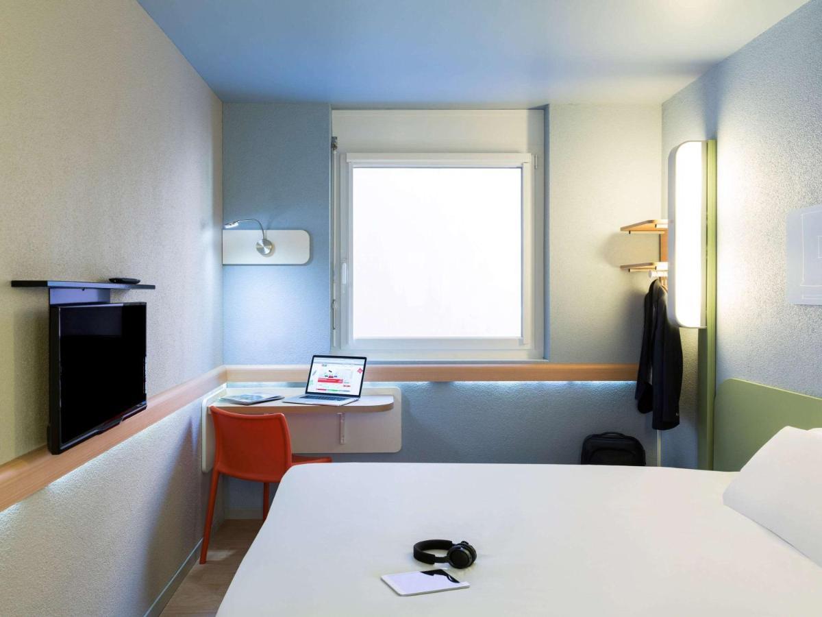 Ibis Budget Zurich Airport Hotel
