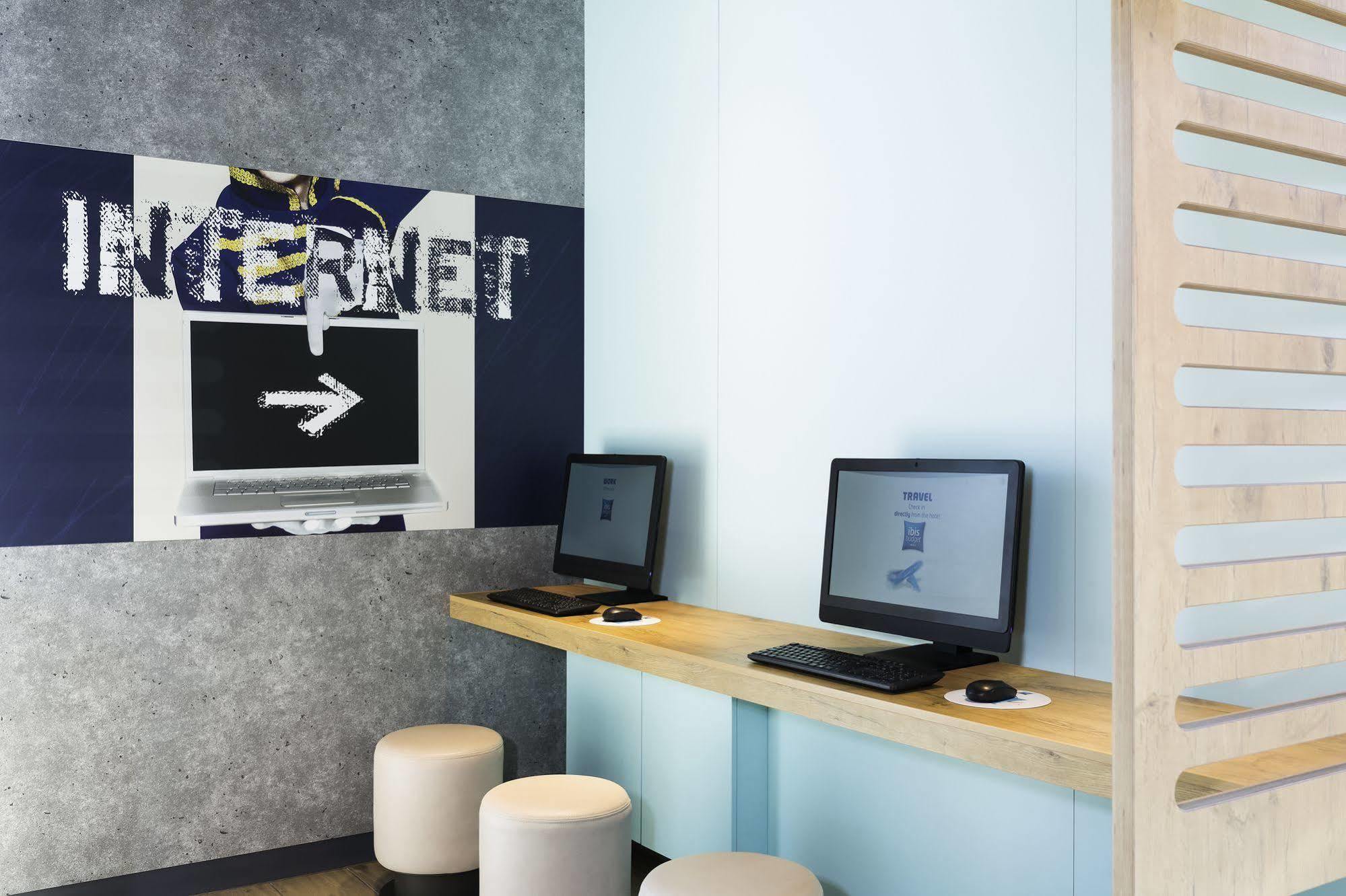 Ibis Budget Zurich Airport Hotel 2*